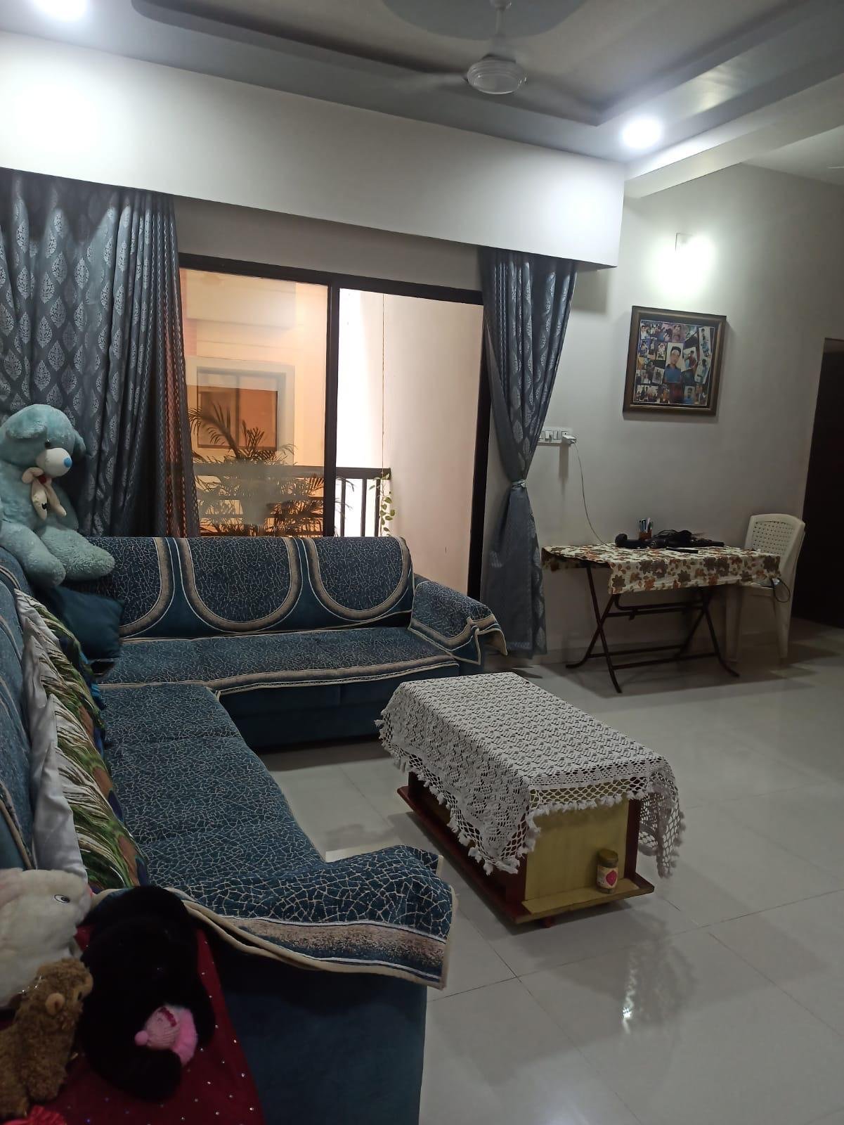 Luxury 2 BHK Furnished Flat